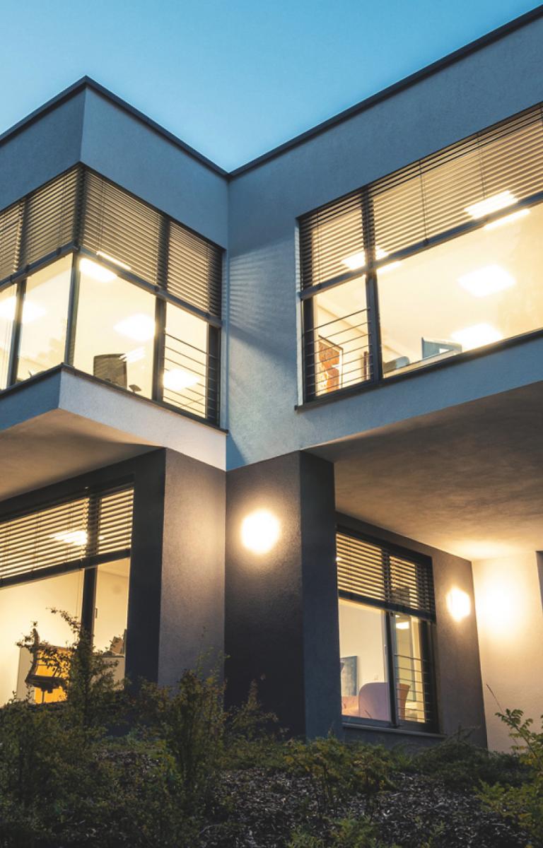 ROMA External Blinds Filter Sunlight