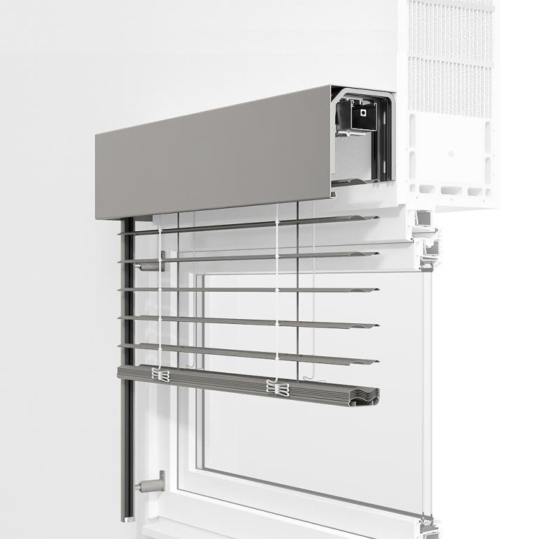 Profile ROMA rail-guided façade venetian blinds