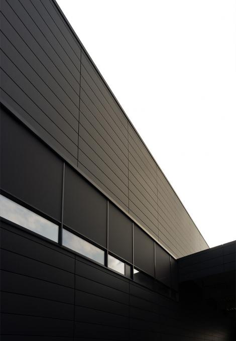 Factory façade with Façade Textile Screens
